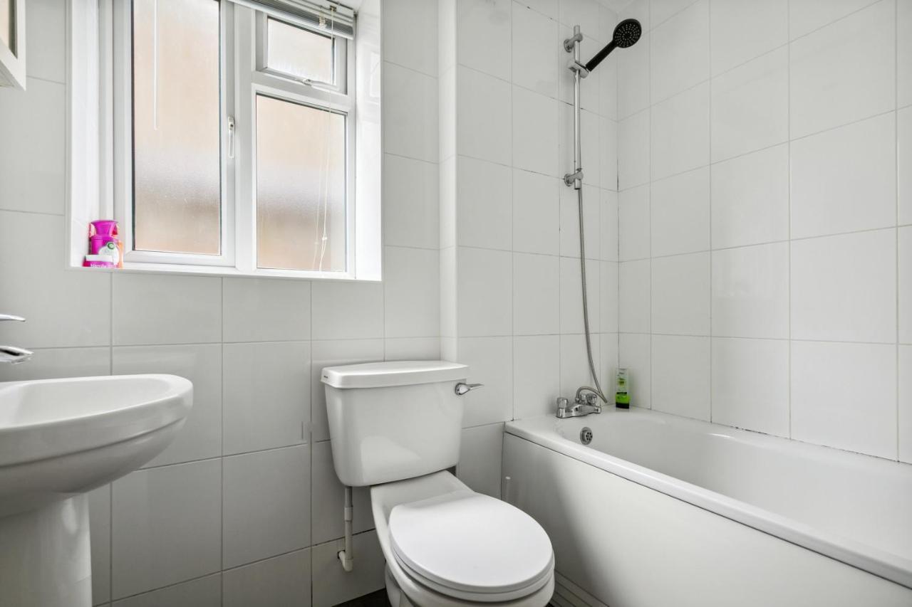 Cozy Wimbledon Apartment Londra Esterno foto