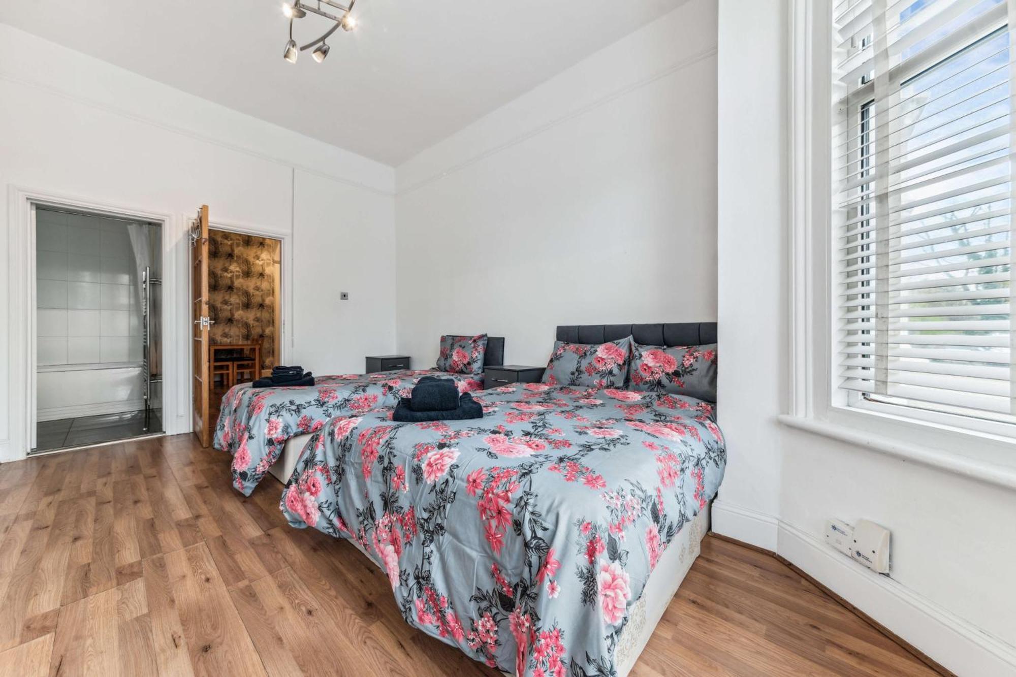 Cozy Wimbledon Apartment Londra Esterno foto